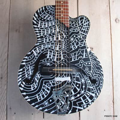 Vox VGA-3PS Giulietta Custom Art Guitar Acoustic Archtop with Built-In Electronics " Web of Deception " w/gig bag image 3