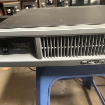 QSC PLX2502 PLX2 Series Compact Rack-Mounted Power Amp 2010s - Silver image 2