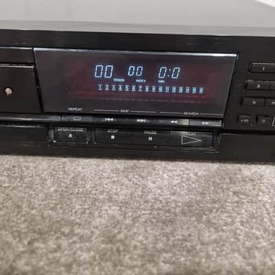 Technics SL-PJ37A - CD Player - Black - Spares or Repair image 4