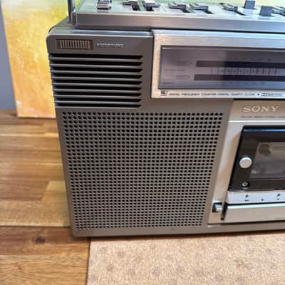Sony CFS D7 Cassette Tape Player Deck Boombox Portable Radio AM FM Recorder image 6