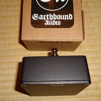 Earthbound Audio Iron Pig  V2. Lm308 bass distortion overdrive fuzz image 6