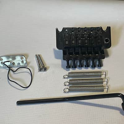 2010's Era Used FRT-01000 1000 Series Licensed Floyd Rose Black Guitar Tremolo Bridge & Arm