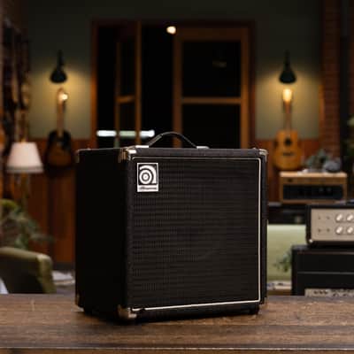 Ampeg BA-110 35-Watt 1x10