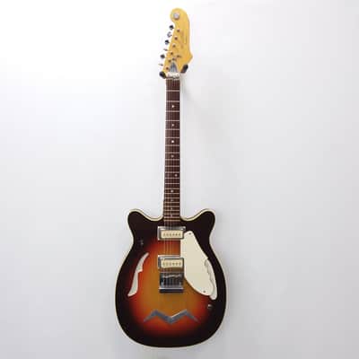 Vintage MICRO FRETS WANDERER ELECTRIC GUITAR Sunburst image 3