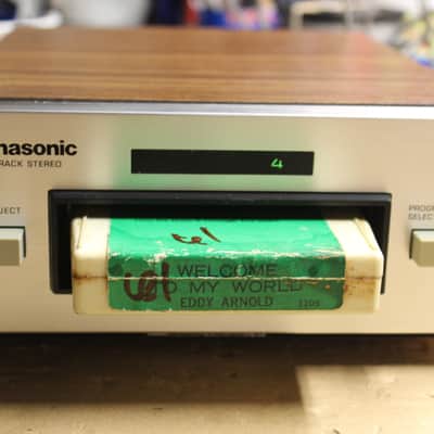 Restored Panasonic RS-801US 8 track player (2) image 4