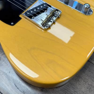 2000 Fender American Vintage Reissue '52 Telecaster - Butterscotch Blonde image 5