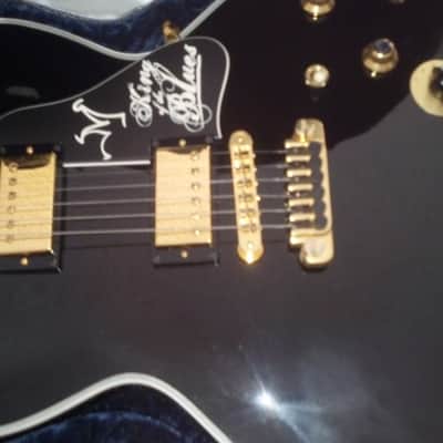 Gibson 'King of the Blues' Lucille Guitar 2006 Black image 16