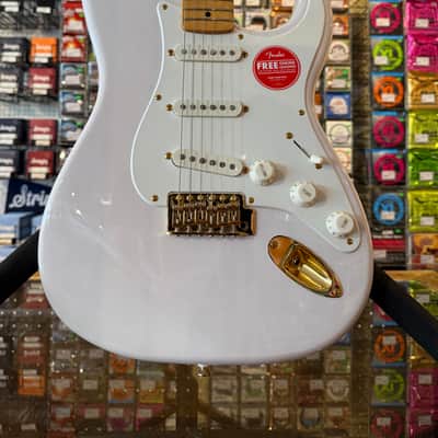 Squier FSR Classic Vibe '50s Stratocaster White Blonde with Gold Hardware image 2