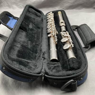 Gemeinhardt M2 Flute, USA, with Case Needs Pads +UGLY image 2