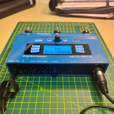 TC-Helicon VoiceLive Play Vocal Effects Processor Pedal with Original Box & PSU image 6