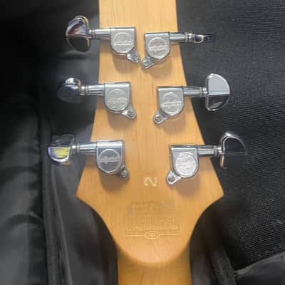 Schecter C-6 Deluxe 2002 - Satin White image 4