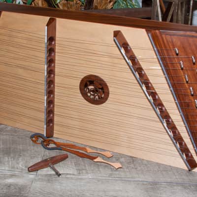 Roosebeck DH10-9R | SINGLE STRUNG 10/9 HAMMERED DULCIMER WITH HAMMERS image 13