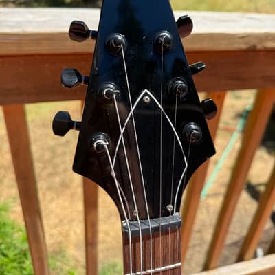 Epiphone Jimi Hendrix Love Drops Flying V electric guitar w/ original hardshell case image 5