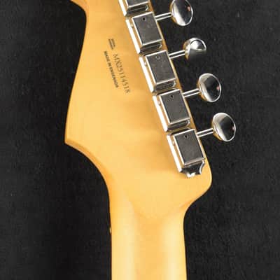 Fender FSR Player II Stratocaster 3-Color Sunburst Rosewood Fretboard image 6