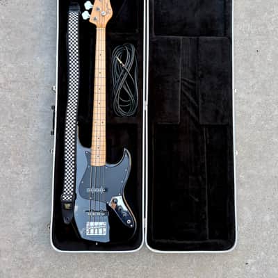 Tagima TW-73 Black Jazz  Bass w/ Hard Case + Extras image 9