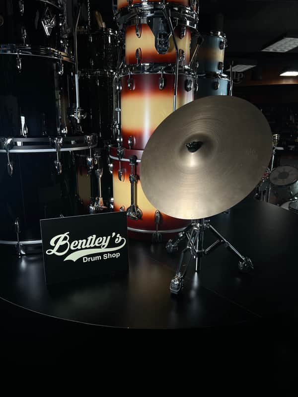 Vintage Zildjian 18" Crash 1542g. (RG RM4) image 1