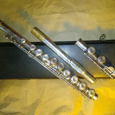 Yamaha YFL-225SII Flute, Japan, Acceptable Condition image 5