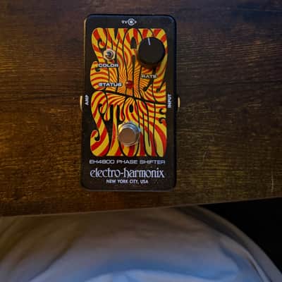 Electro-Harmonix Nano Small Stone EH4800 Phase Shifter V2 | Reverb