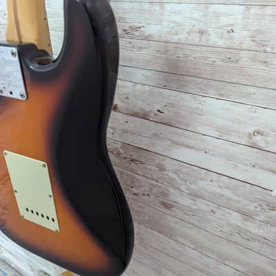 Used Fender 40th Anniversary American Standard Stratocaster image 17