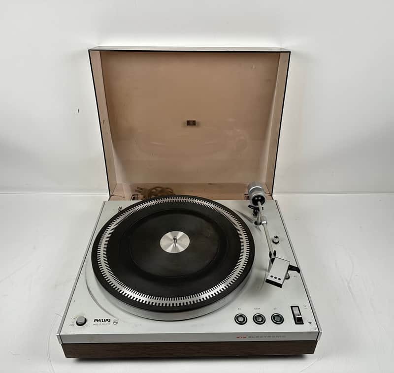 Vintage Philips 212 Turntable Record Player image 1