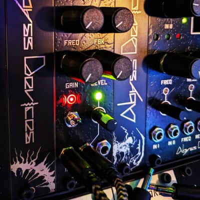 Abyss Devices Saevitus V2 Vacuum Tube VCA Distortion and Filter image 2