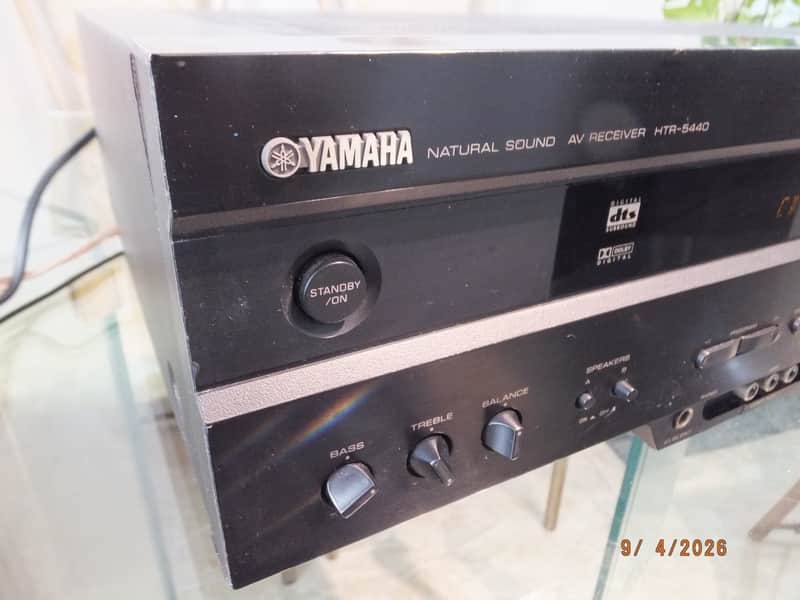 Yamaha HTR-5440 2001 - Black image 1