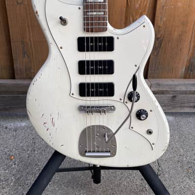 2016 Novo Serus J White by Dennis Fano image 7