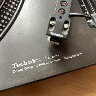 Technics SL-1210MK2 with M447 cartridge image 2