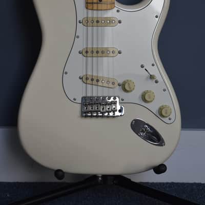 Fender JV Modified '60s Stratocaster 2022 - Present Olympic White image 6