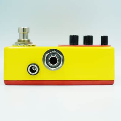 Bananana Matryoshka Bass Synth Pedal image 4