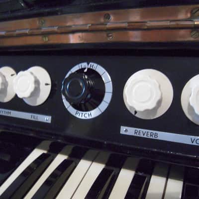Vintage Mellotron MKII (MK2 - MARK II) with flight case. Rare "Tron" from the 60s image 5