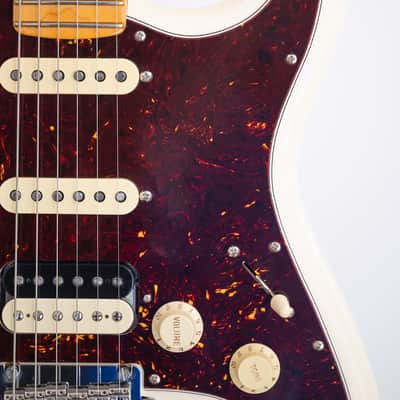2023 Fender USA American Professional ii 2 HSS Stratocaster - in White Bild 15