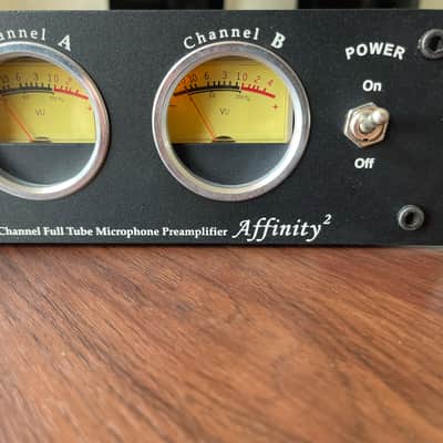 Handcrafted Laboratories Affinity Dual Channel Tube Microphone Preamp w/ VU Meters 240V image 6