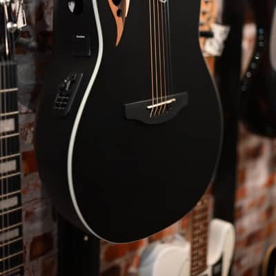 Ovation CDX40 Celebrity Elite Deluxe - Black Satin image 3