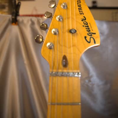 Squier Classic Vibe '70s Stratocaster with Laurel Fretboard 2019 - Present - Black image 7