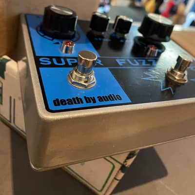 Death By Audio Super Fuzz War Effects Pedal image 2