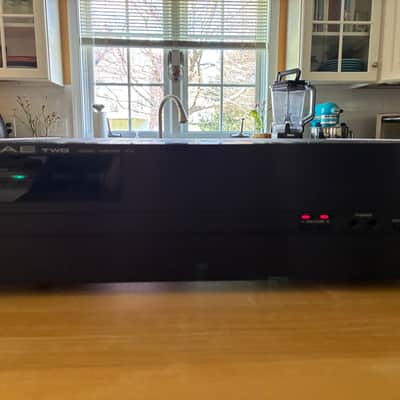 SAE P10 Power Amp 1980 - Black/Walnut image 2