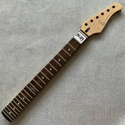 Mini Guitar Strat Style Maple Wood Neck, 22 Frets Rosewood Fingerboard image 1