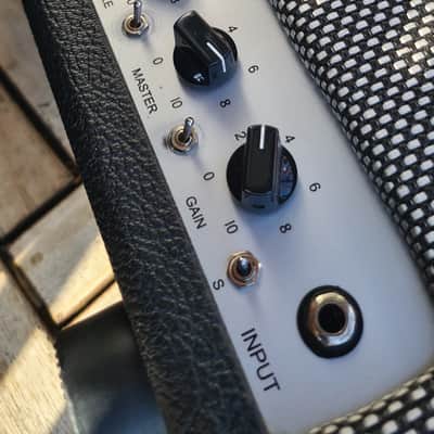 Friedman Mini Dirty Shirley 20-Watt // Jose Arredondo mods! image 15