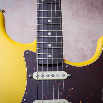 FENDER USA Custom Shop 59' Reissue Stratocaster NOS M/H "Grafitti Yellow + Rosewood" (2009) image 7
