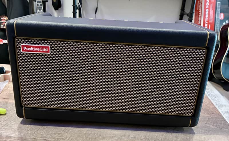 Positive Grid Spark 40 40-Watt 2x4" Modeling Guitar Combo image 1