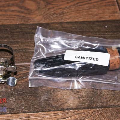USED - Vito Reso-Tone Clarinet Plastic Body Made in USA Mouthpiece Included image 8
