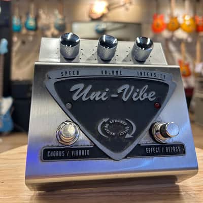 Dunlop UV-1 Uni-Vibe Chorus / Vibrato | Reverb