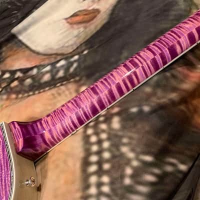 DRAGON 🐉🐲! 2025 Gibson Custom Shop Les Paul Dragon Purple Denim Blue Trans Violet Pink Flame Top TV White Ebony Classic White CustomBuckers M2M Made To Measure Ultima Modern Supreme Burst Abalone Master Artisan Collector’s Limited Edition Figured image 18