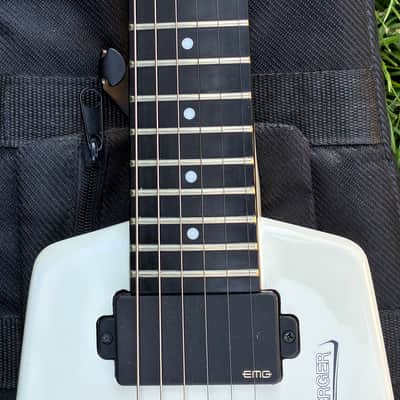 Steinberger SS-2F 2010 White (NO BARITONE) image 4