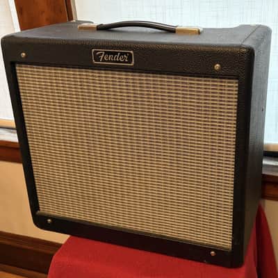 Fender Blues Junior 15-Watt 1x12" Guitar Combo - Black image 1