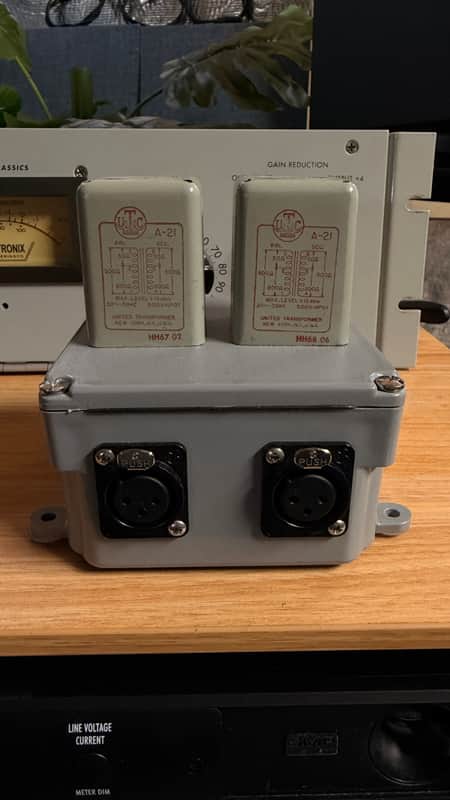 UTC vintage 60s 70s stereo transformer mix bus box Bild 1