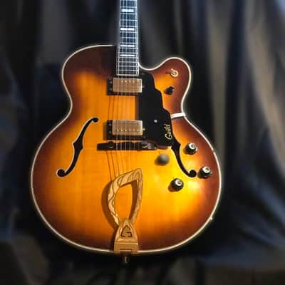 Guild x500 1975 Sunburst image 1