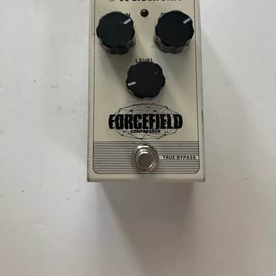 TC Electronic Forcefield Compressor Sustainer True Bypass Guitar Effect Pedal image 2