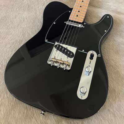 Fender American Professional Telecaster (2017) - Black image 2
